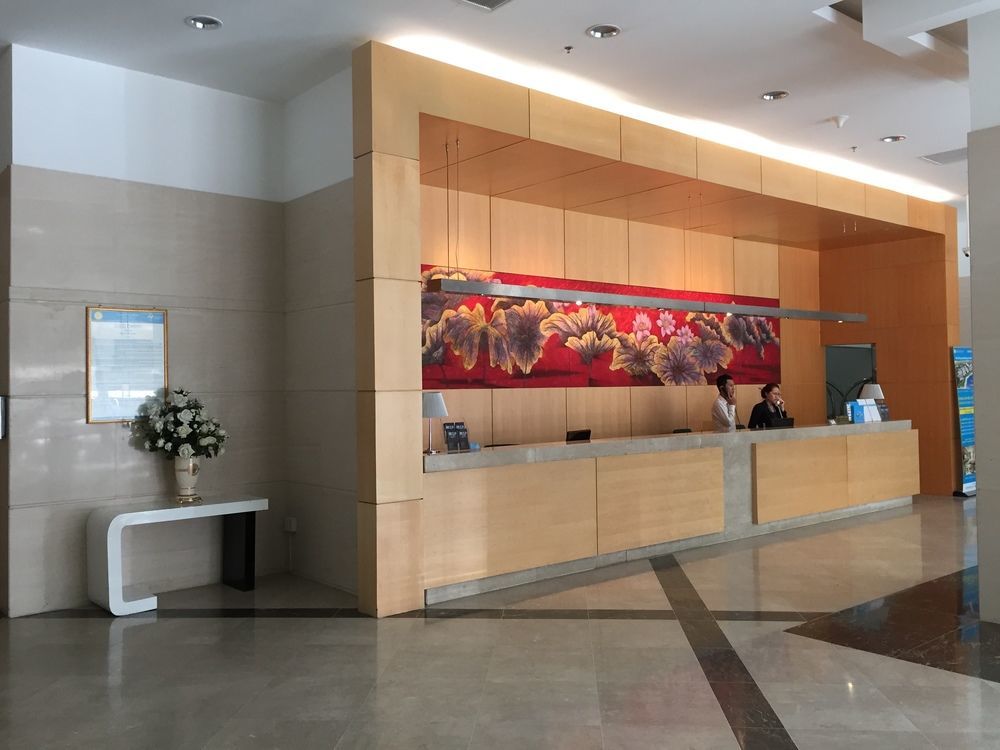芽庄中心海景阳台公寓式酒店 外观 照片